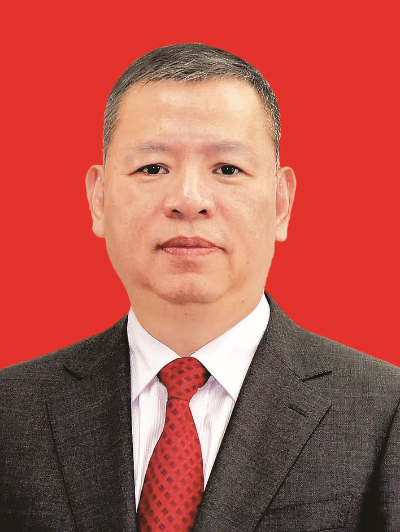     鄭則豐    男，漢族，1963年8月生，省委黨校大專，中共黨員。