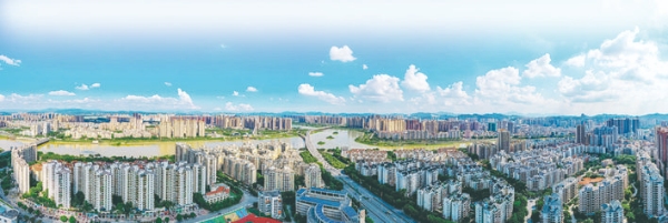     身處粵港澳大灣區(qū)的惠州，城市環(huán)境不斷向好，散發(fā)出不一般的宜居魅力。  本組圖片 惠州日報記者周楠 攝