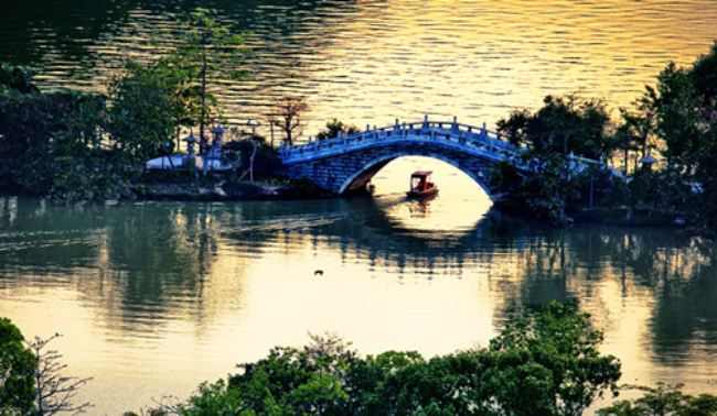 西湖九橋景點3_煙霞橋